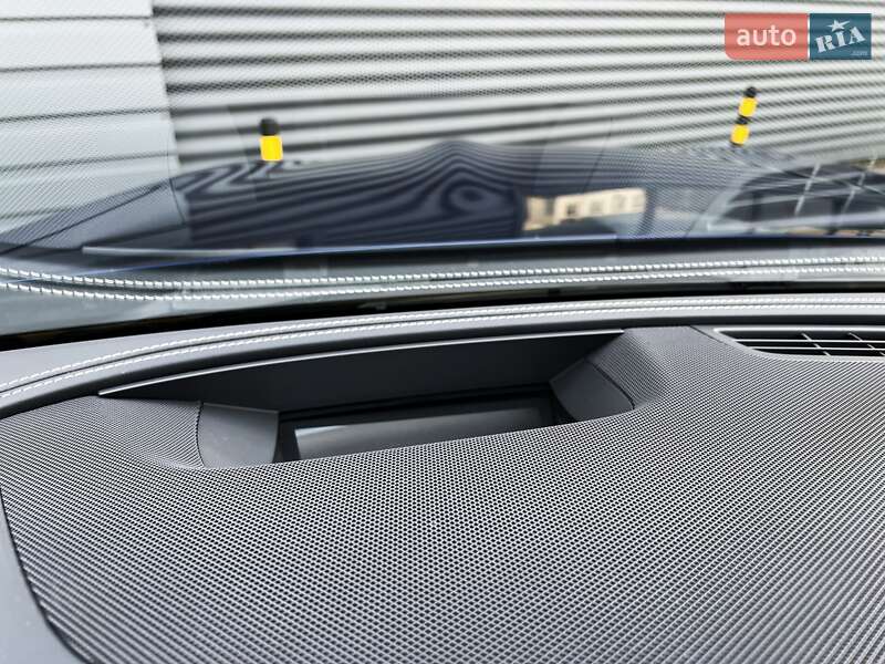 Купе Mercedes-Benz AMG GT 4-Door Coupe 2019 в Киеве фото 58 Купе Mercedes-Benz AMG GT 4-Door Coupe 2019 в Киеве