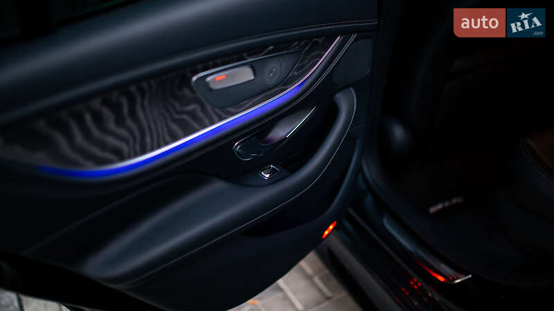 Купе Mercedes-Benz AMG GT 4-Door Coupe 2019 в Чернівцях