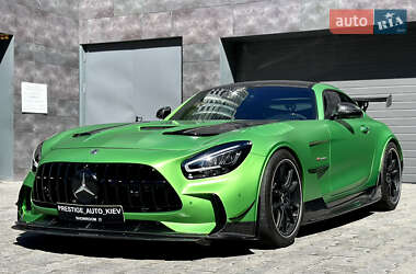 Купе Mercedes-Benz AMG GT 2019 в 