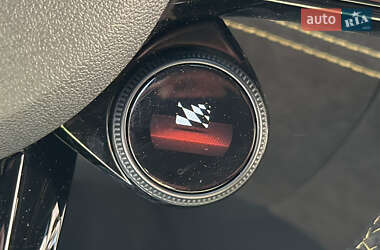 Купе Mercedes-Benz AMG GT 2019 в 