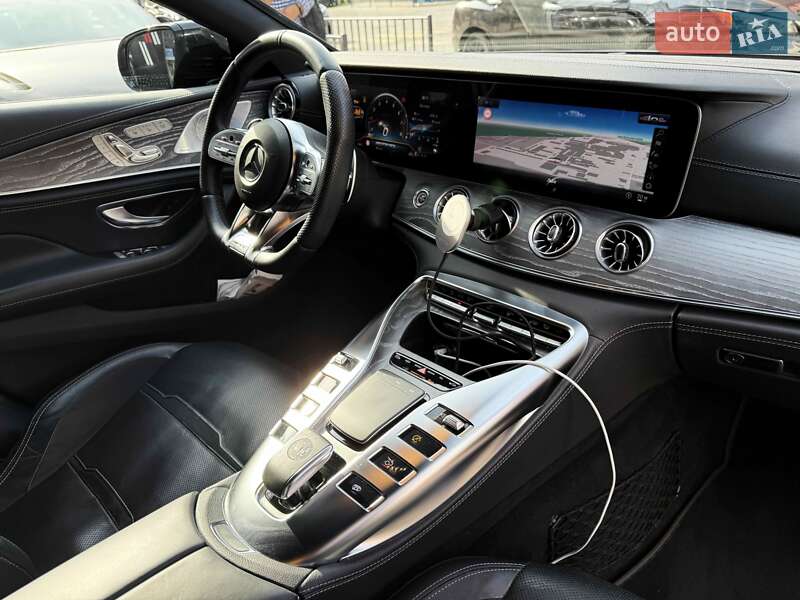 Купе Mercedes-Benz AMG GT 2019 в Львові