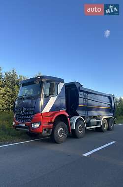 Самосвал Mercedes-Benz Arocs 2015 в 