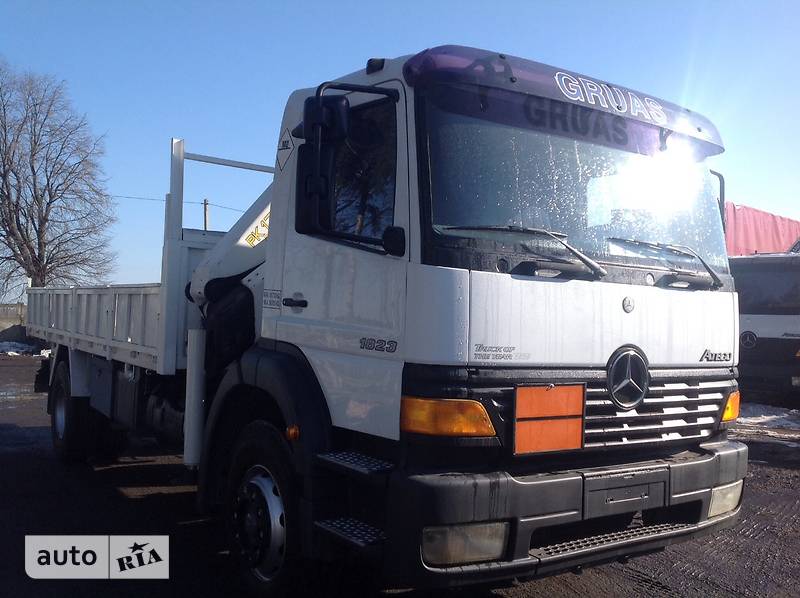 Кран-маніпулятор Mercedes-Benz Atego 2000 в Вінниці