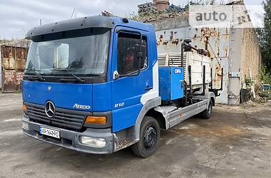 Бетононасос Mercedes-Benz Atego 2001 в Киеве