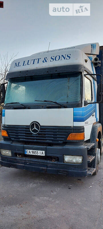 Тентований Mercedes-Benz Atego 2003 в Звенигородці
