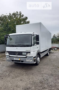 Грузовой фургон Mercedes-Benz Atego 2010 в 