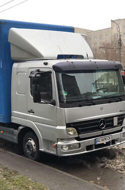 Грузовой фургон Mercedes-Benz Atego 2002 в 