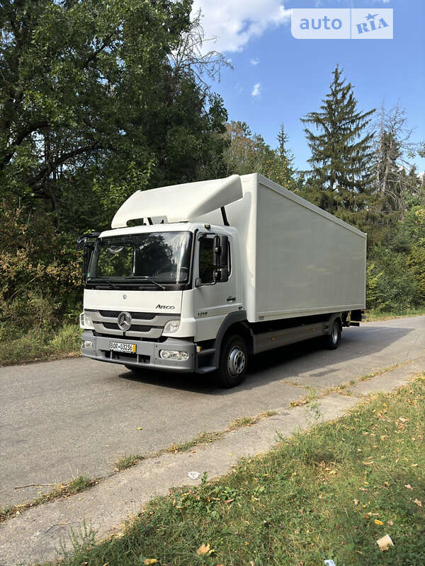 Mercedes-Benz Atego 2012