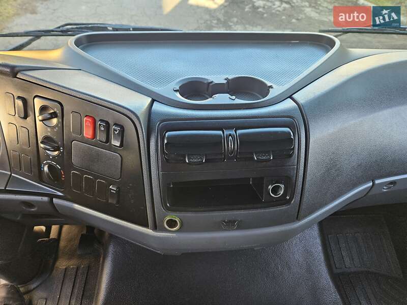 Грузовой фургон Mercedes-Benz Atego 2013 в Ровно