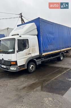 Вантажний фургон Mercedes-Benz Atego 2004 в Полтаві