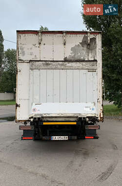 Вантажний фургон Mercedes-Benz Atego 1999 в 