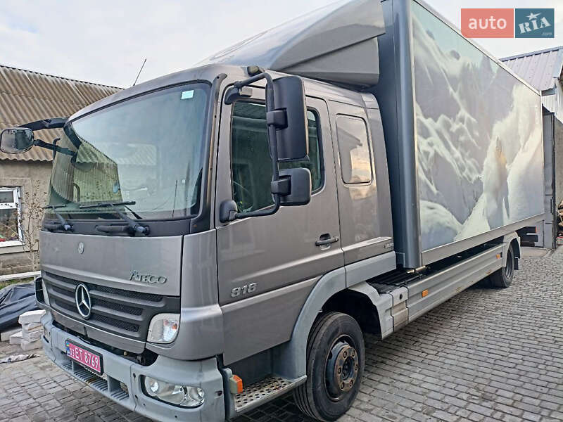 Грузовой фургон Mercedes-Benz Atego 2009 в 