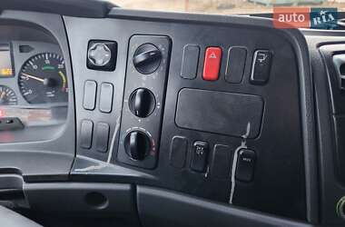 Вантажний фургон Mercedes-Benz Atego 2010 в 