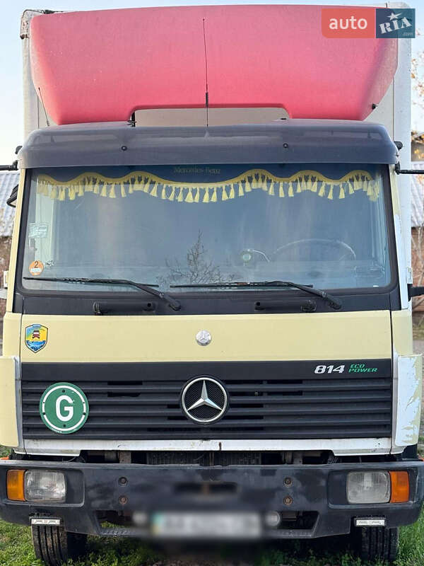 Грузовой фургон Mercedes-Benz Atego 1999 в 