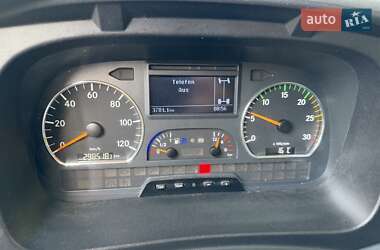 Грузовой фургон Mercedes-Benz Atego 2011 в 