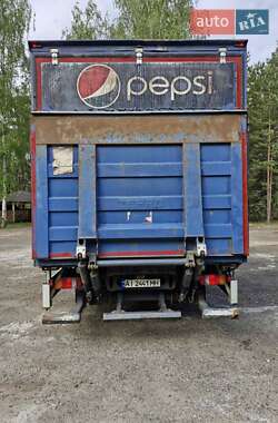 Грузовой фургон Mercedes-Benz Atego 2010 в 