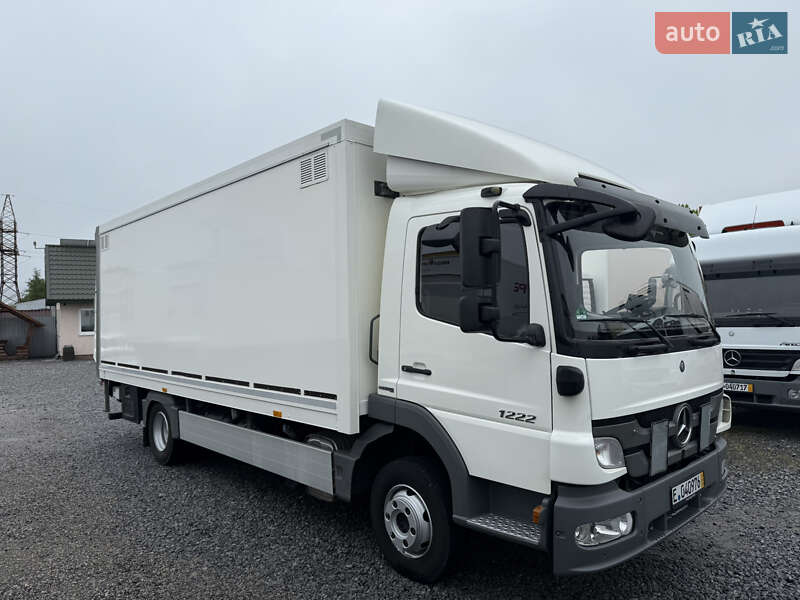 Грузовой фургон Mercedes-Benz Atego 2013 в 