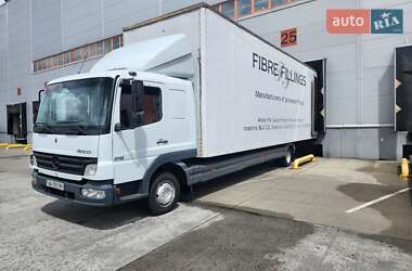 Вантажний фургон Mercedes-Benz Atego 2005 в Києві
