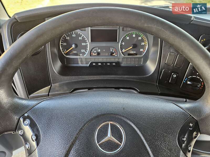 Грузовой фургон Mercedes-Benz Atego 2013 в Ровно