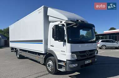 Вантажний фургон Mercedes-Benz Atego 2013 в 
