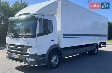 Вантажний фургон Mercedes-Benz Atego 2013 в 