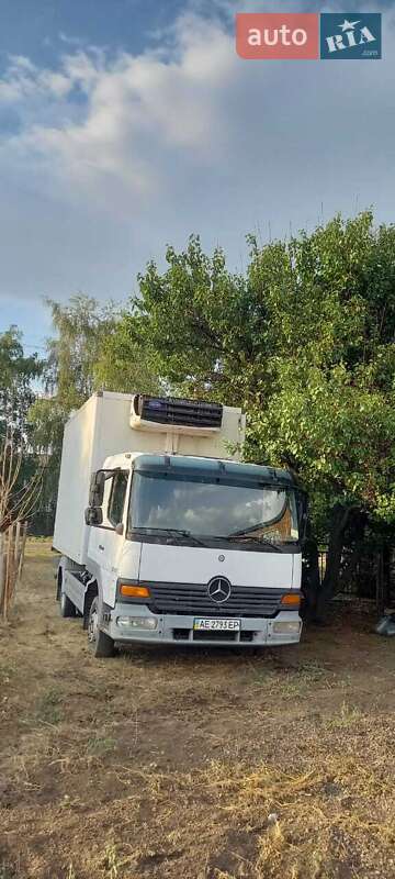 Mercedes-Benz Atego 2004