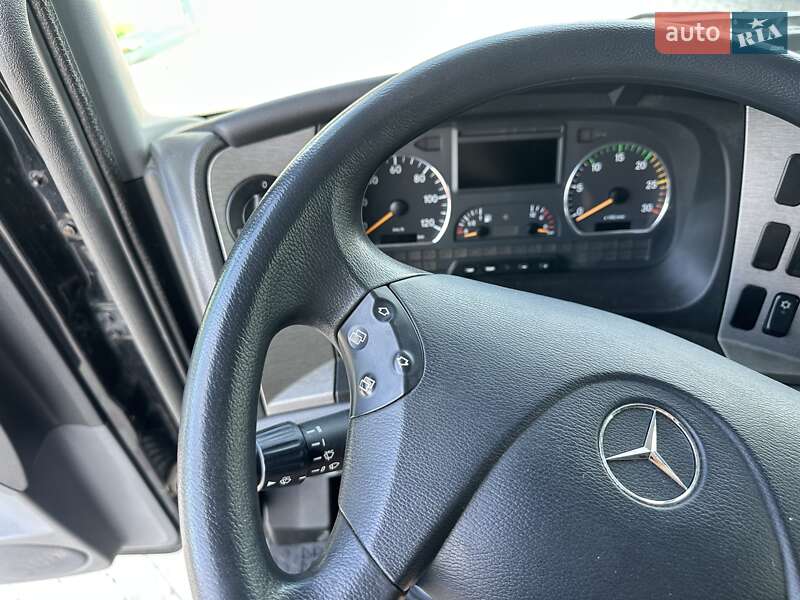 Эвакуатор Mercedes-Benz Atego 2011 в Залещиках