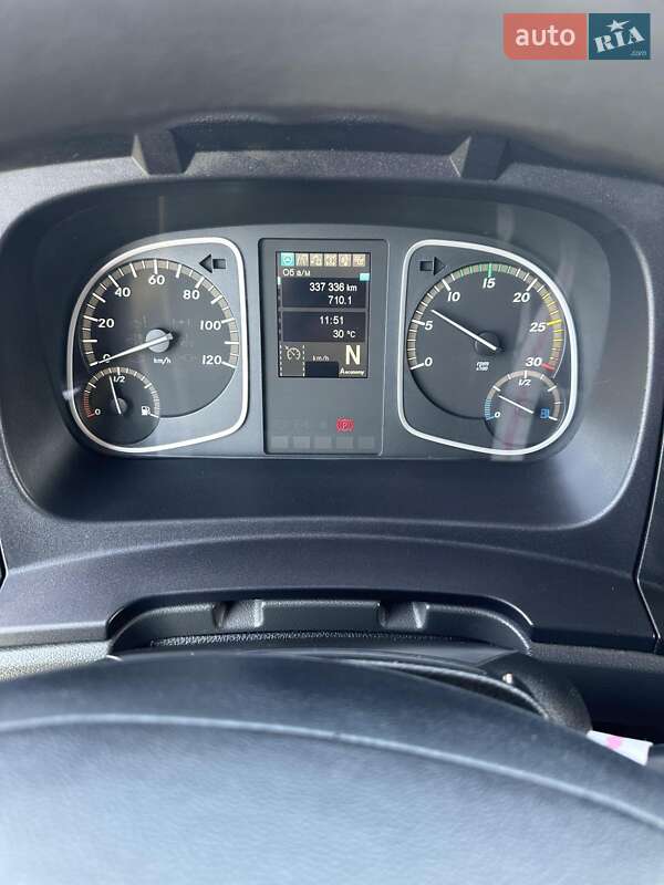 Грузовой фургон Mercedes-Benz Atego 2015 в Львове