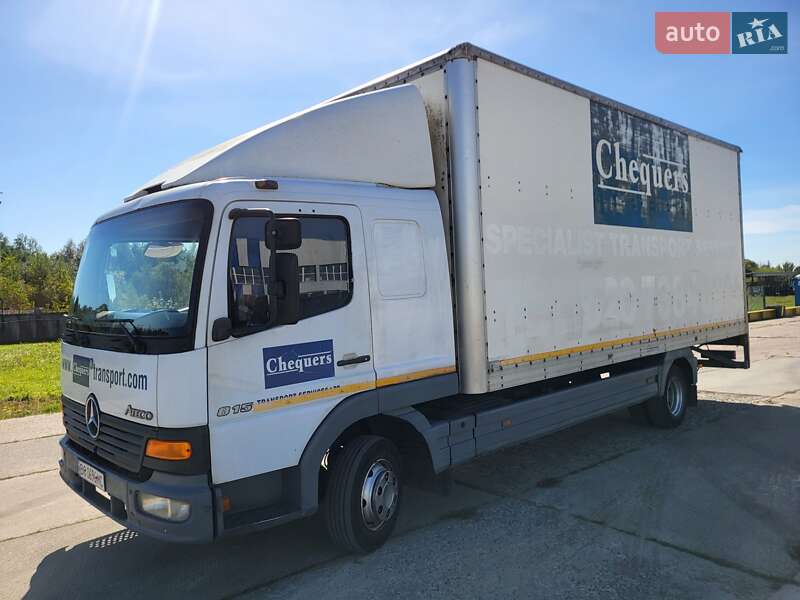 Вантажний фургон Mercedes-Benz Atego 2004 в Львові