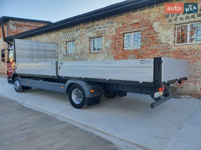 Борт Mercedes-Benz Atego 2011 в Калуші