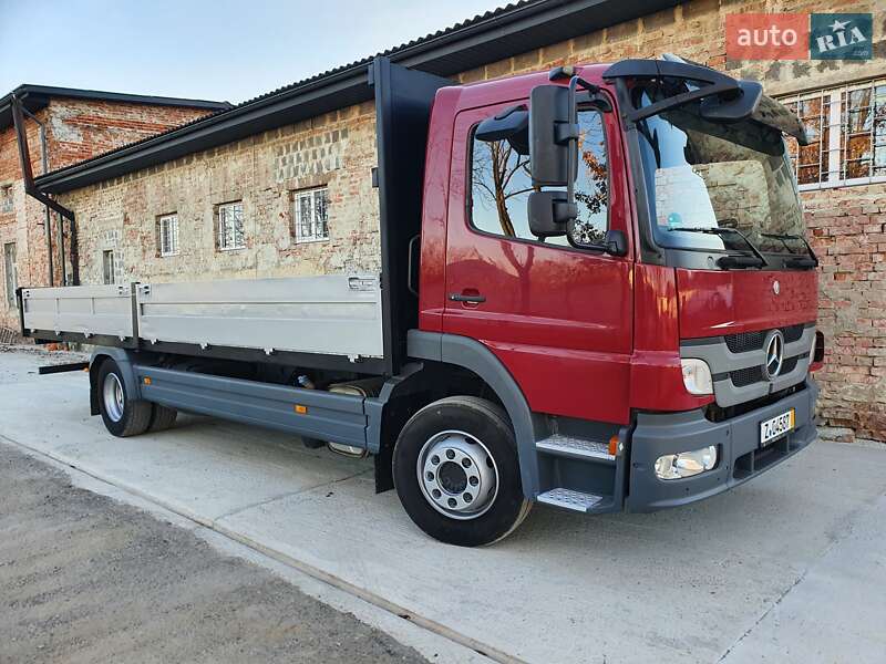 Борт Mercedes-Benz Atego 2011 в Калуші