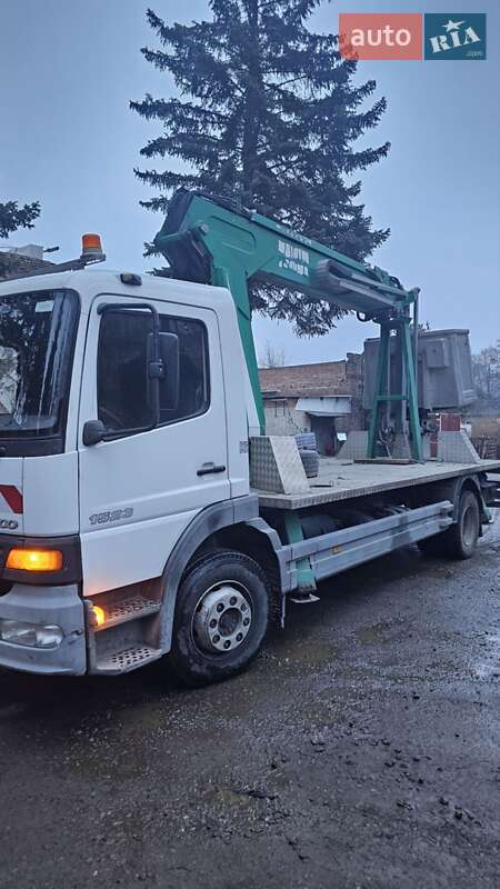 Автовышка Mercedes-Benz Atego 2000 в Львове