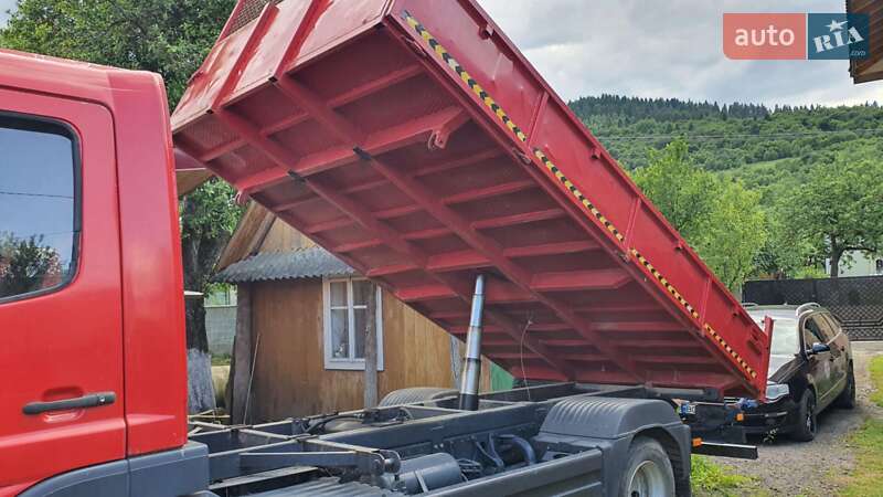 Самосвал Mercedes-Benz Atego 2001 в Львове