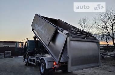 Самосвал Mercedes-Benz Axor 2010 в Бучаче