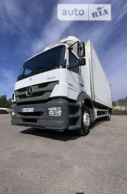 Mercedes-Benz Axor 2011