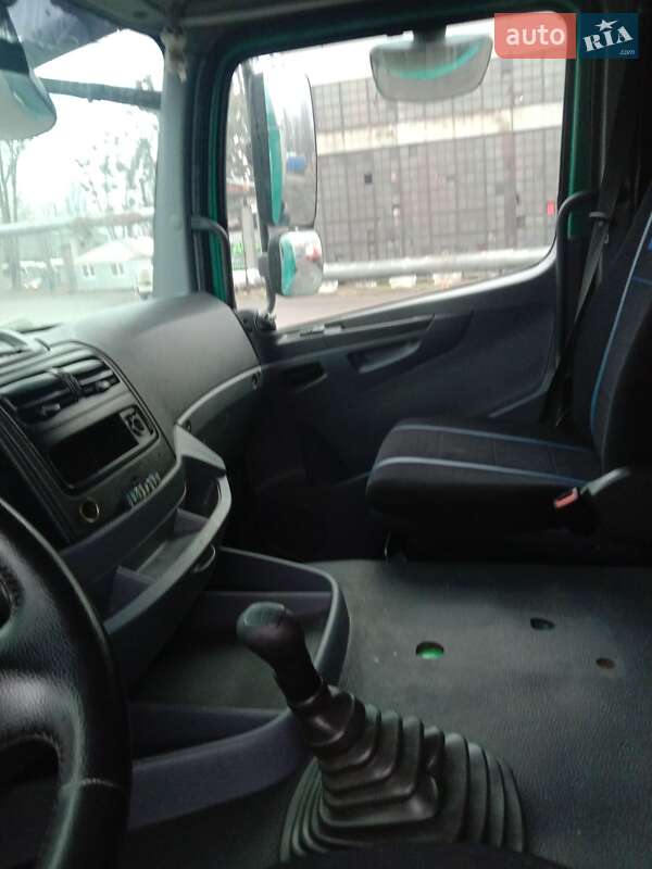 Тягач Mercedes-Benz Axor 2010 в Києві