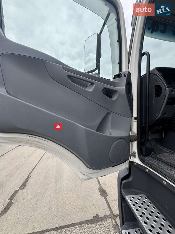 Самоскид Mercedes-Benz Axor 2007 в Вінниці
