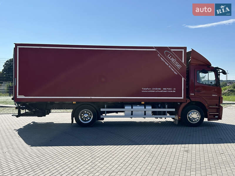 Вантажний фургон Mercedes-Benz Axor 2012 в Бучачі