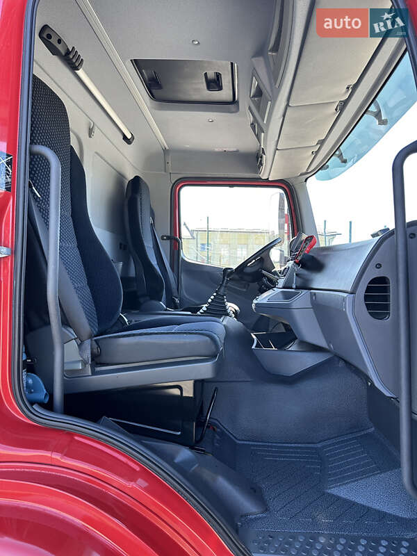 Вантажний фургон Mercedes-Benz Axor 2012 в Бучачі