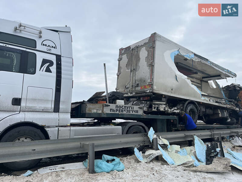 Mercedes-Benz Axor 2010