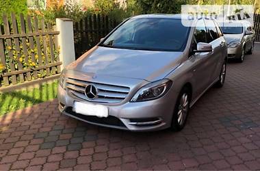 Mercedes-Benz B-Class 2012