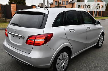 Універсал Mercedes-Benz B-Class 2016 в 