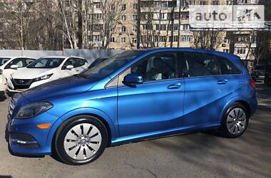 Хетчбек Mercedes-Benz B-Class 2014 в 