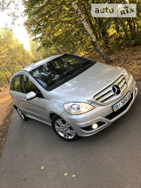 Хетчбек Mercedes-Benz B-Class 2010 в Лубнах фото 4 Хетчбек Mercedes-Benz B-Class 2010 в Лубнах