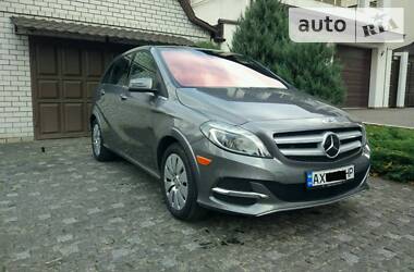 Mercedes-Benz B-Class 2016