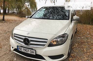 Хетчбек Mercedes-Benz B-Class 2013 в Дніпрі