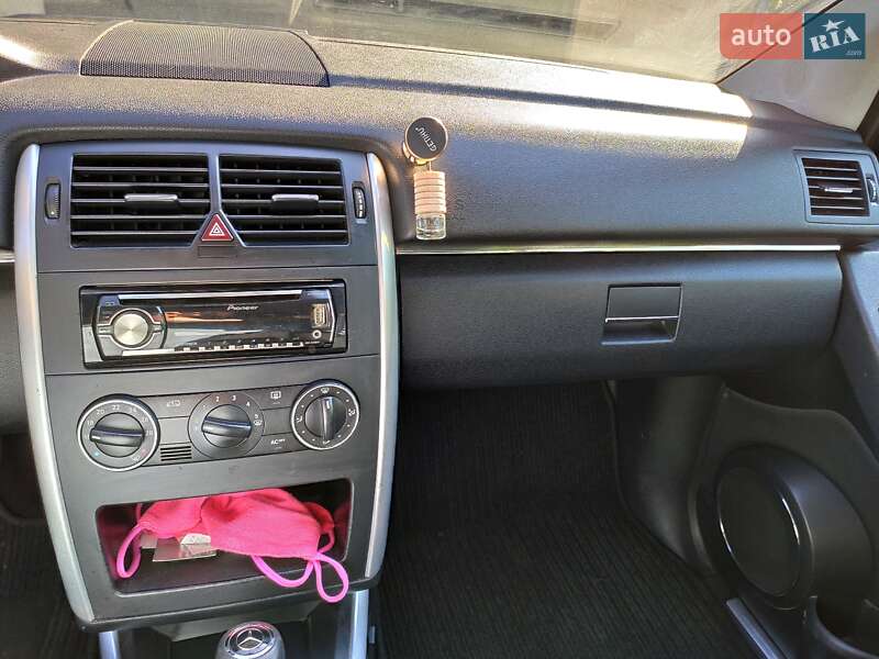 Хэтчбек Mercedes-Benz B-Class 2006 в Львове