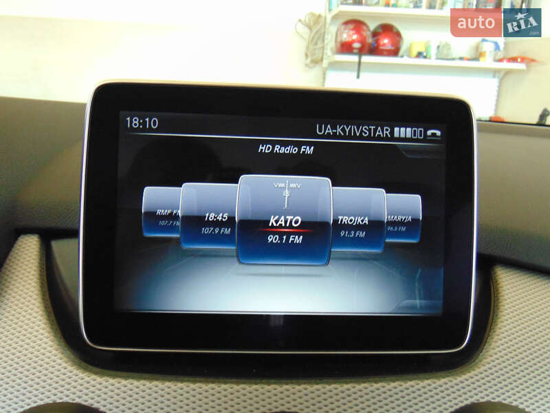 Хэтчбек Mercedes-Benz B-Class 2014 в Новояворовске