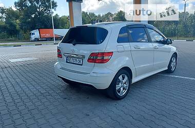 Хэтчбек Mercedes-Benz B-Class 2010 в Днепре