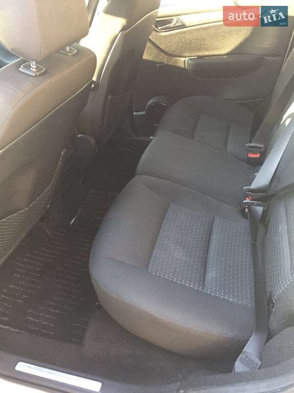 Хетчбек Mercedes-Benz B-Class 2010 в Києві